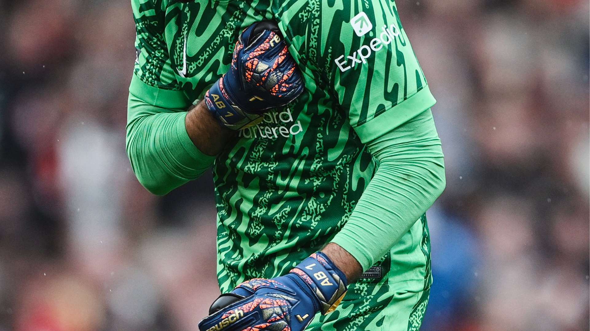 乏年轻而活 乏年轻而活